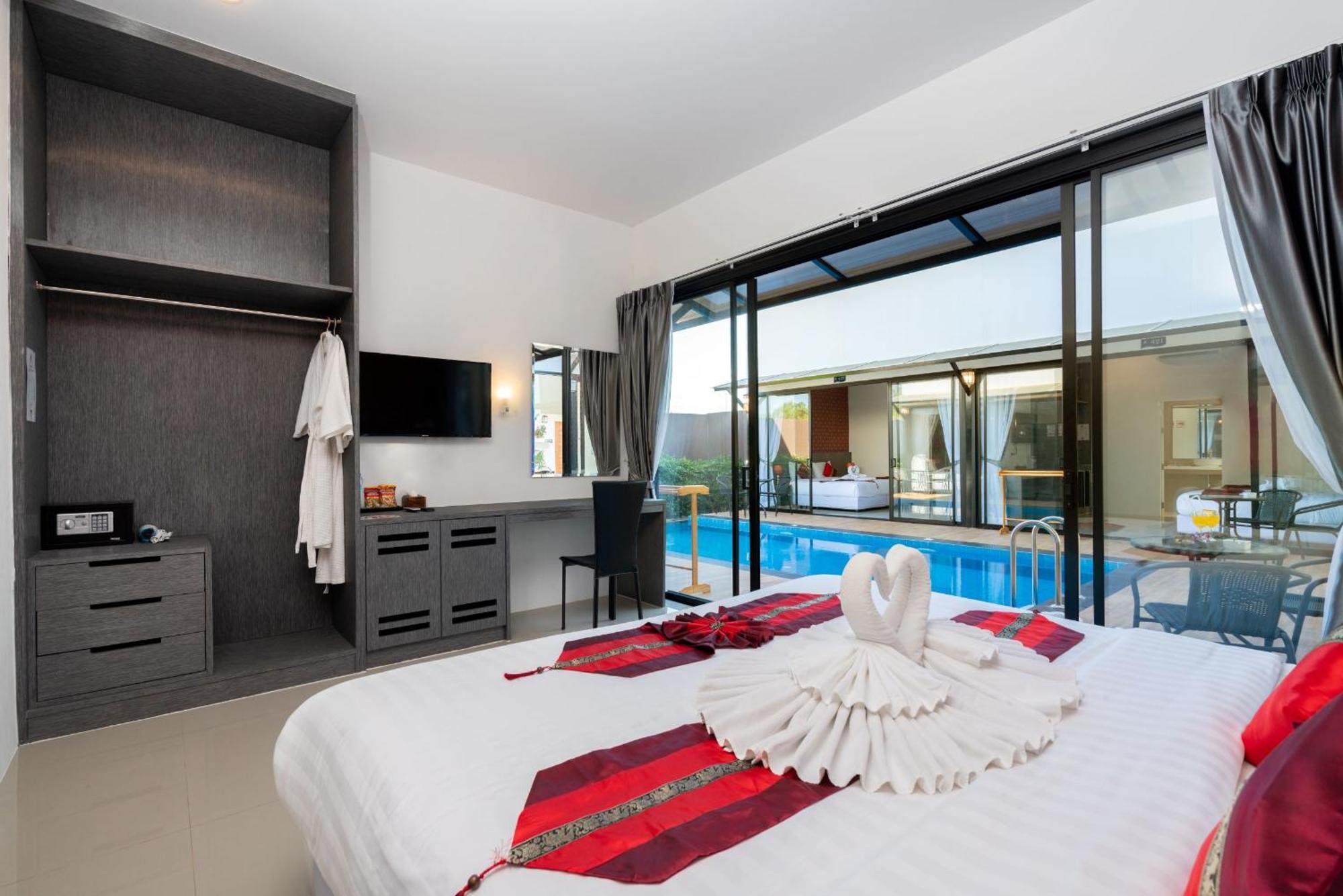 Thames Tara Private Pool Villa Rawai Phuket - Sha Extra Plus Eksteriør bilde